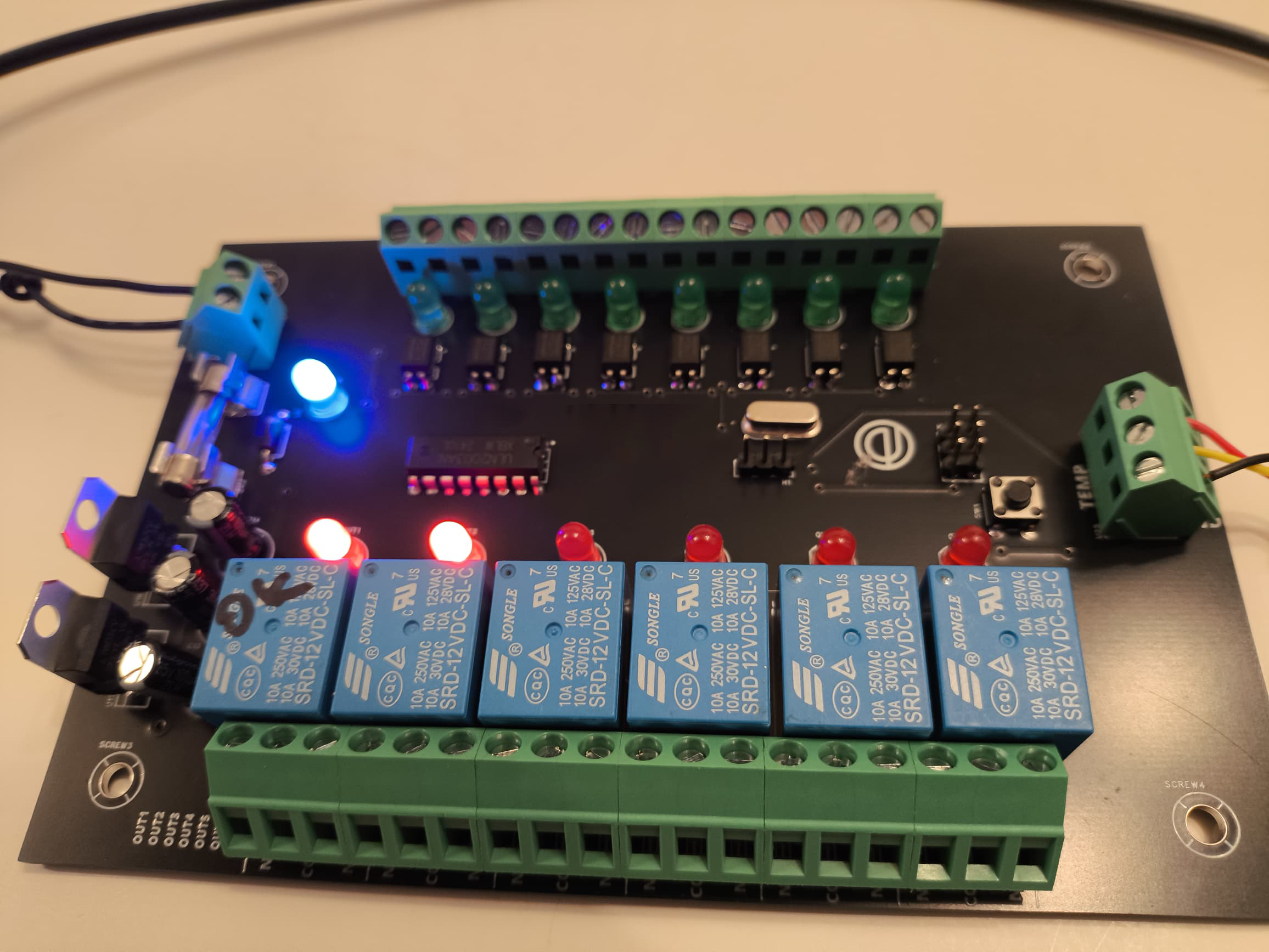 Diseño de Tarjeta de Relays - Miniatura 6